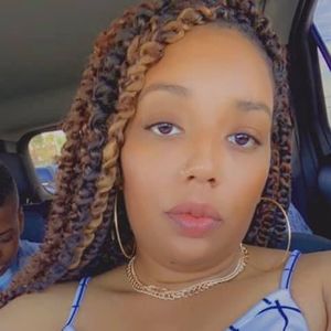 Meet your Posher, Eboni